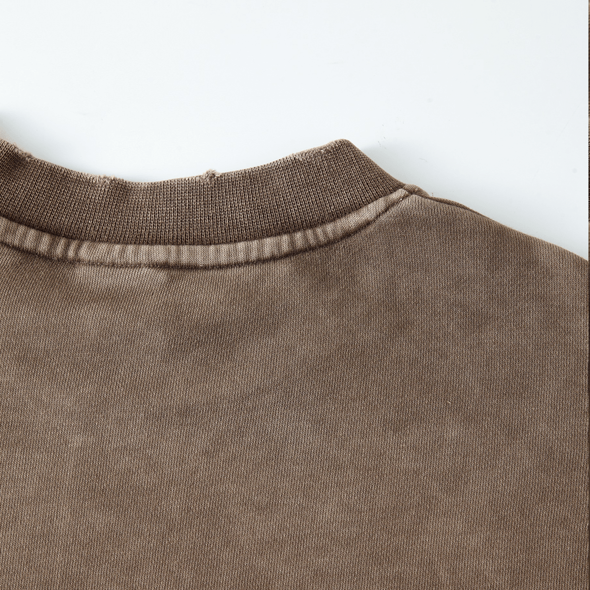 Washed Raw-Edge Cropped Crew Neck Sweatshirt