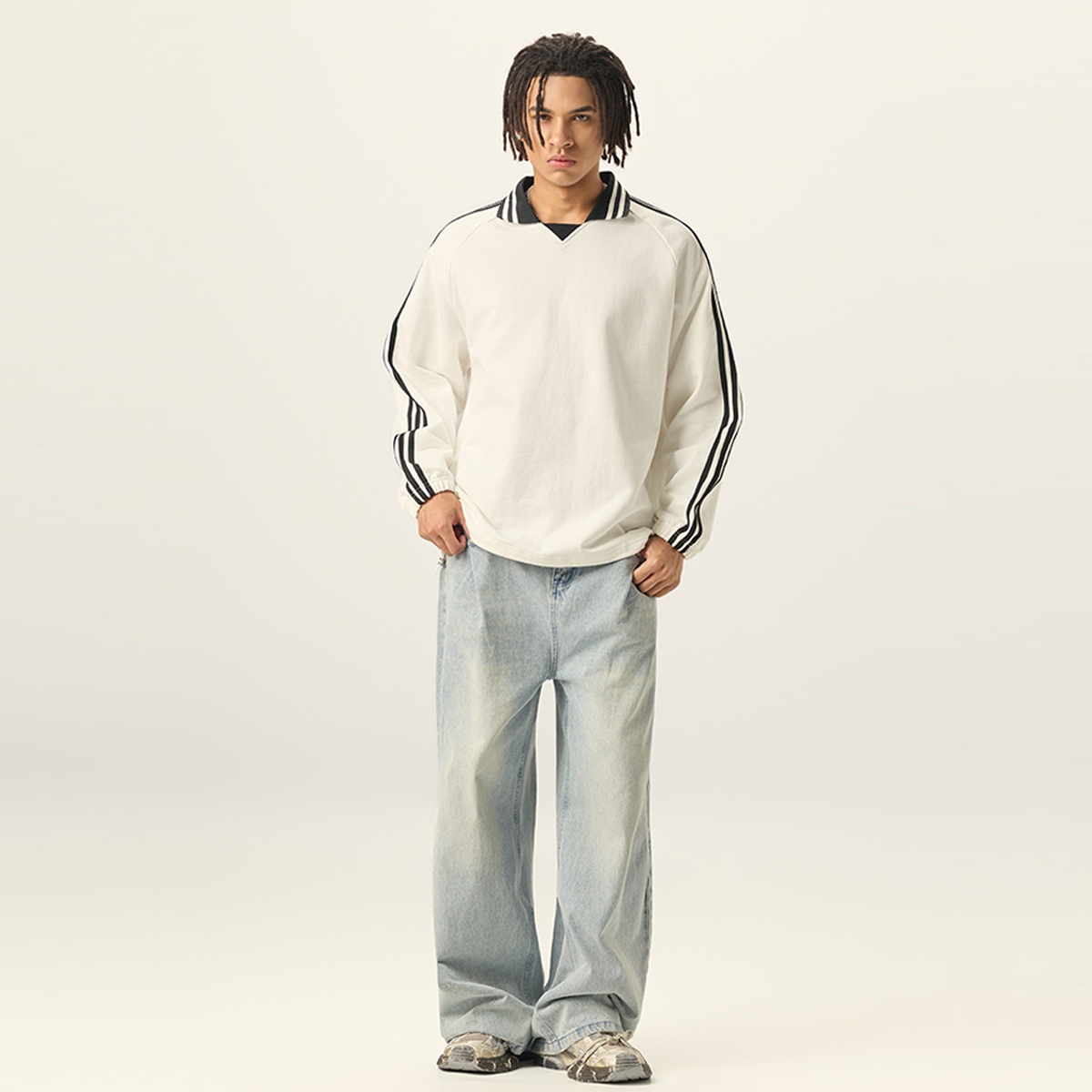 Unisex Contrast Collar Sweatshirt