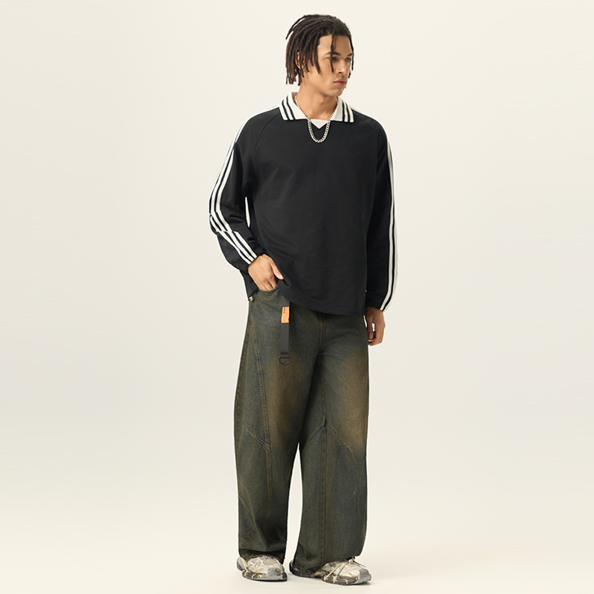 Unisex Contrast Collar Sweatshirt